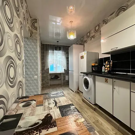 Apartment в центрі, біля жд, одеський дворик Odesa