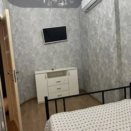 в центрі, біля жд, одеський дворик * Odesa